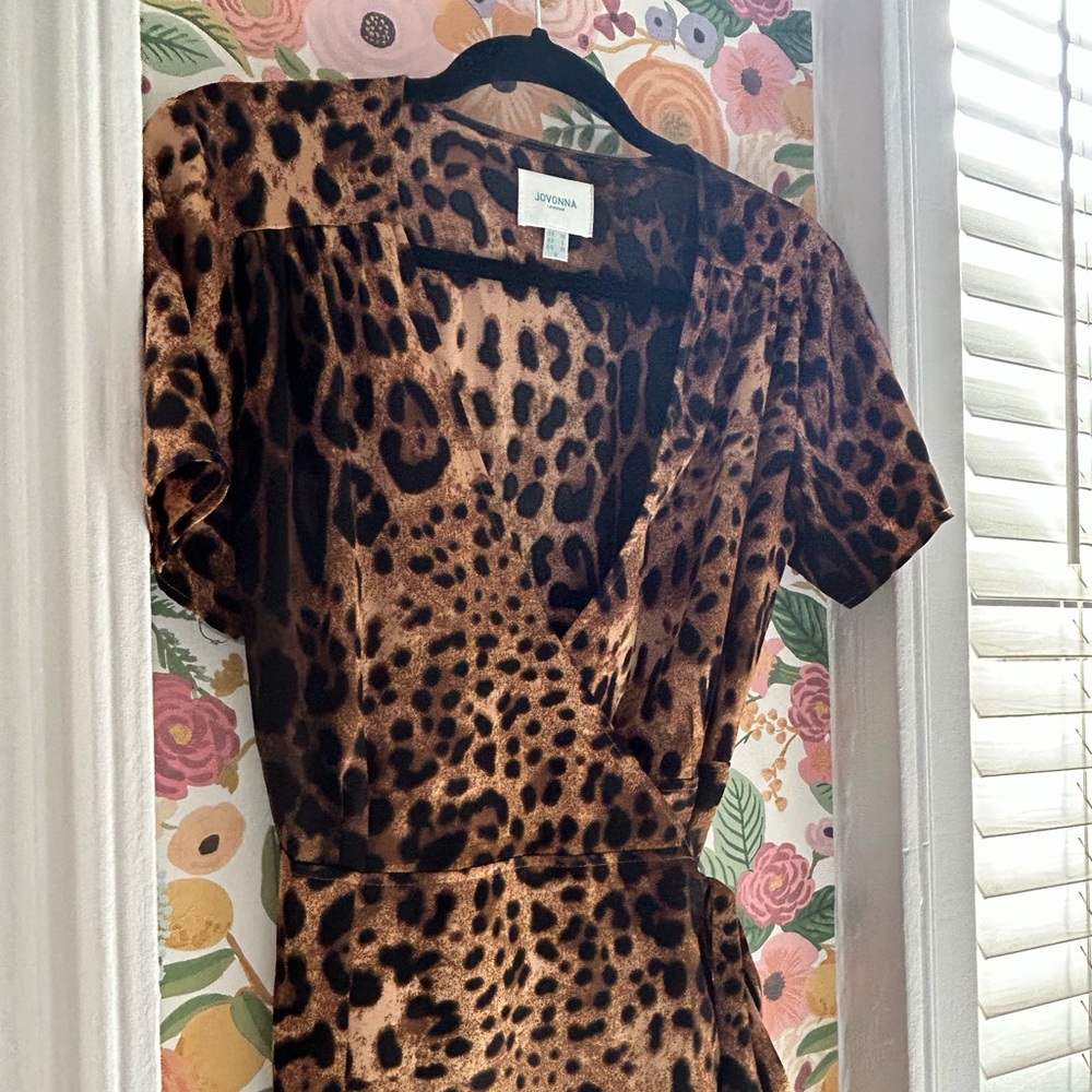JOVONNA LONDON Silk Cheetah Print Wrap Dress! Size UK 10, US 5